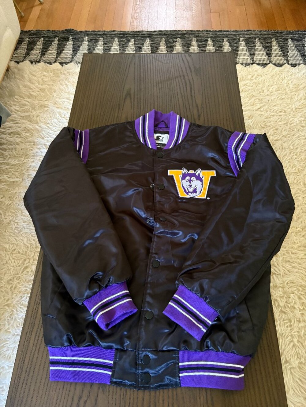 University of Washington Huskies Starter Jacket - Men's Medium